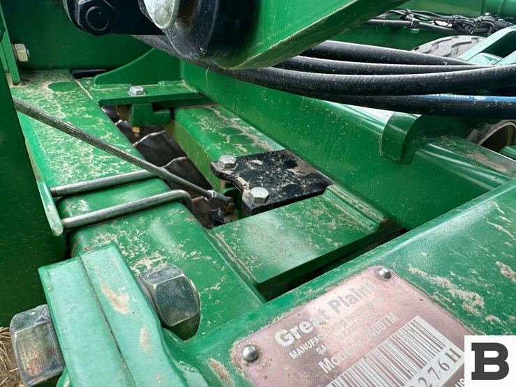 great-plains-2400tm-image-25