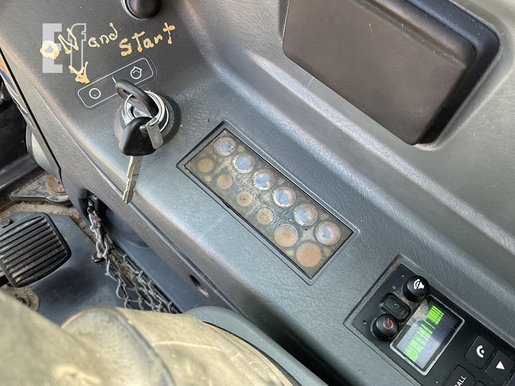 2018-case-cx57c-image-21