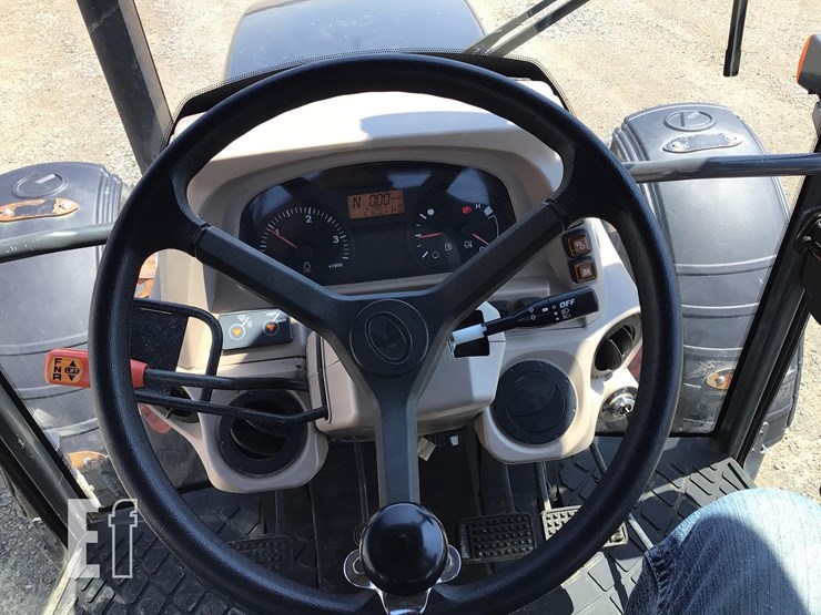 kubota-m7060-image-15