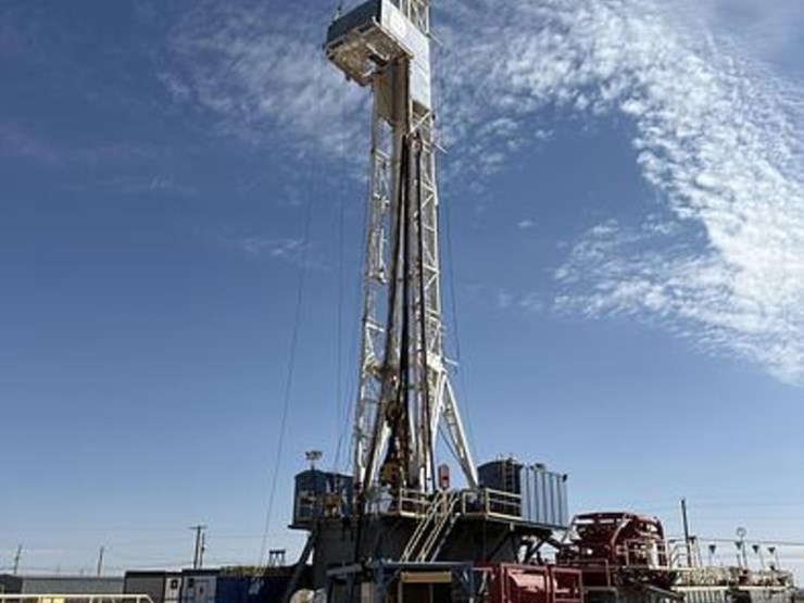 caterpillar-c15-image-1