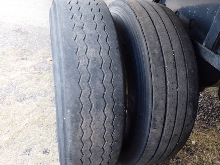 2015-utility-flatbed-image-16