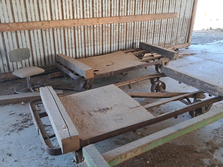 #147-•-lumber-carts-image-2