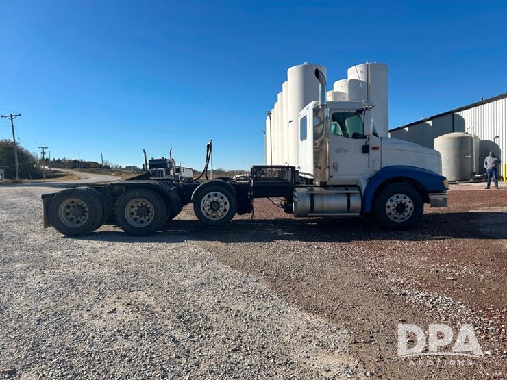 2004-international-9200i-image-8