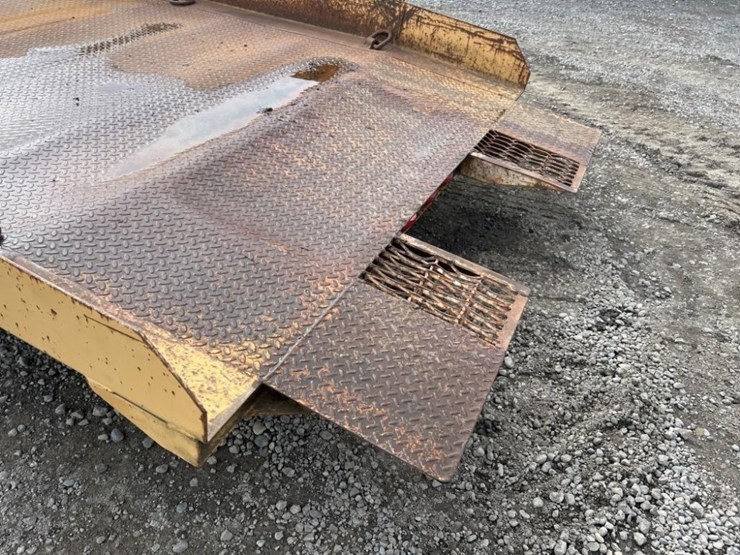 1991-butler-lt-816-ewh-t/a-tilt-deck-trailer-image-16