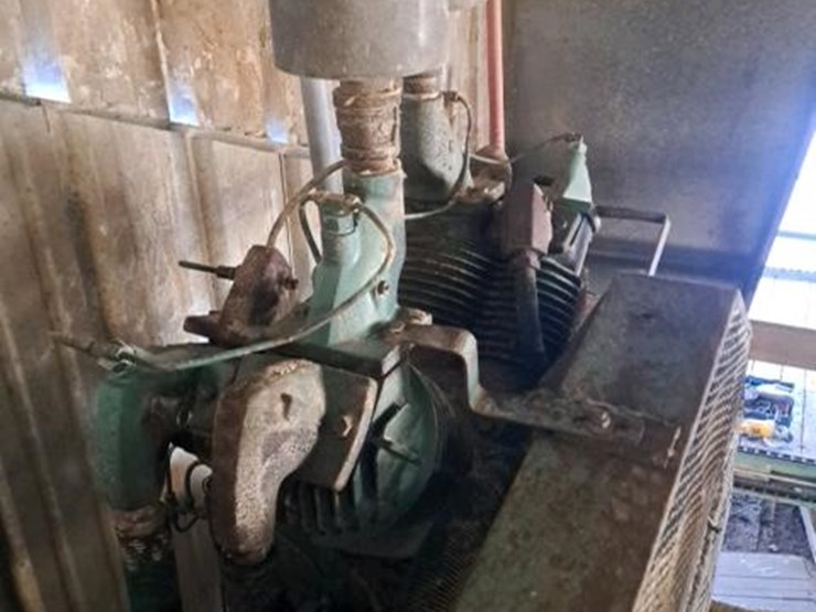 #167-•-air-compressor-image-2