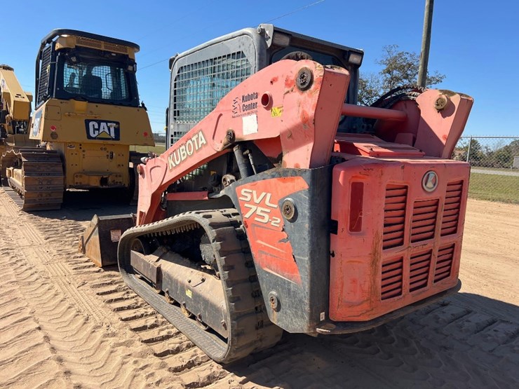 2015-kubota-svl75-2-image-2