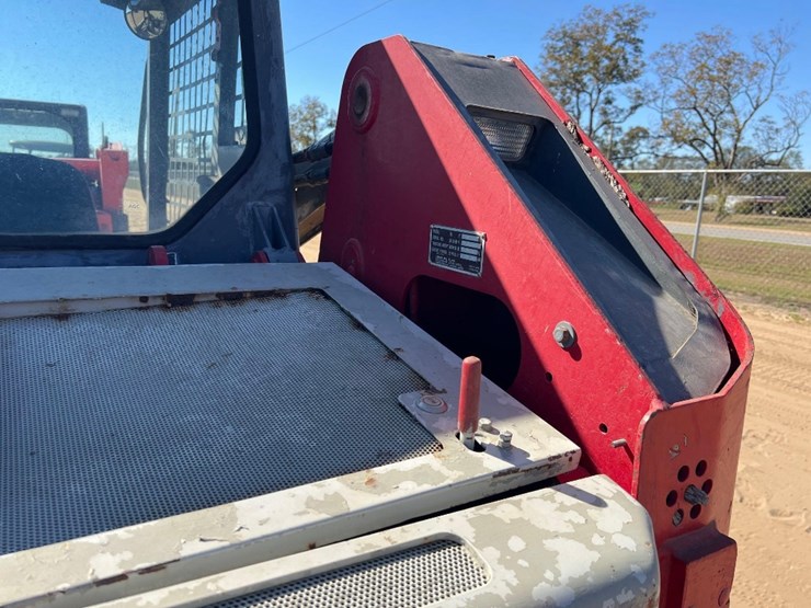 2012-takeuchi-tl230-image-20