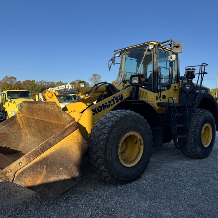 KOMATSU WA380