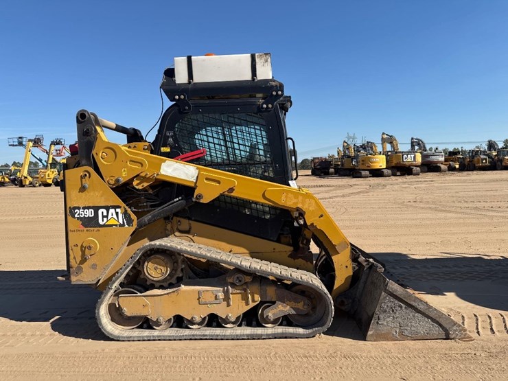 2018-caterpillar-259d-image-4