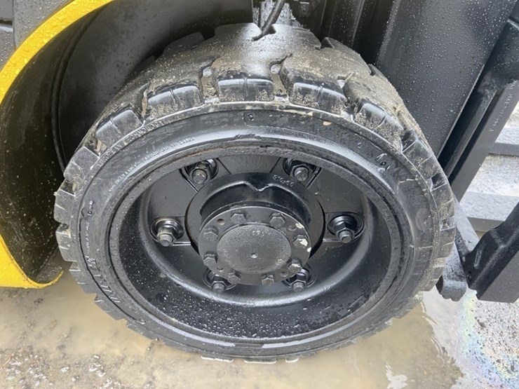 yale-50vx-forklift-image-24