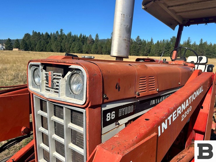 1977-international-86-image-26