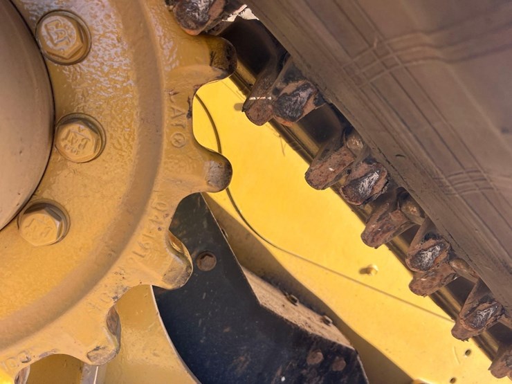 2019-caterpillar-299d2-xhp-image-13