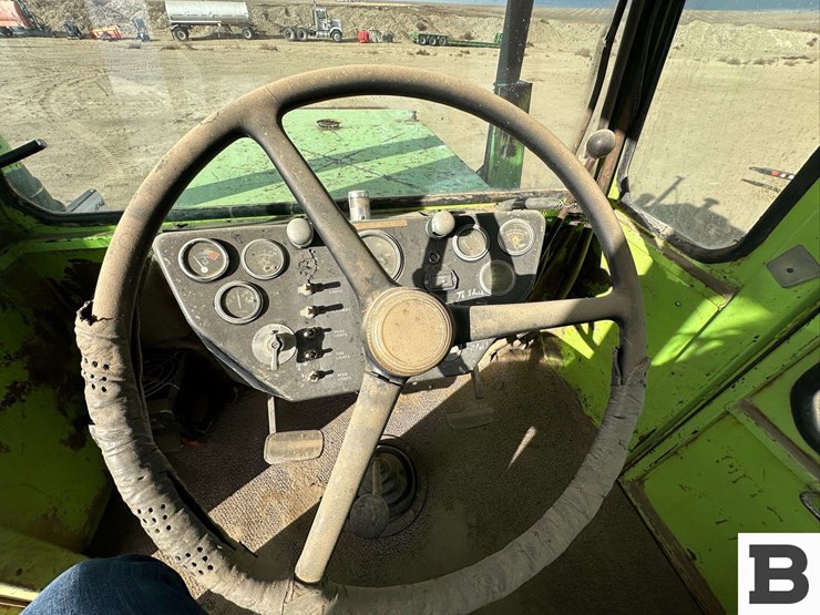 steiger-cougar-tractor---caution---kennewick,-wa-image-32