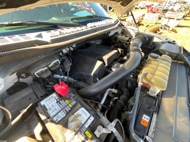 2019-ford-f150-xlt-image-27