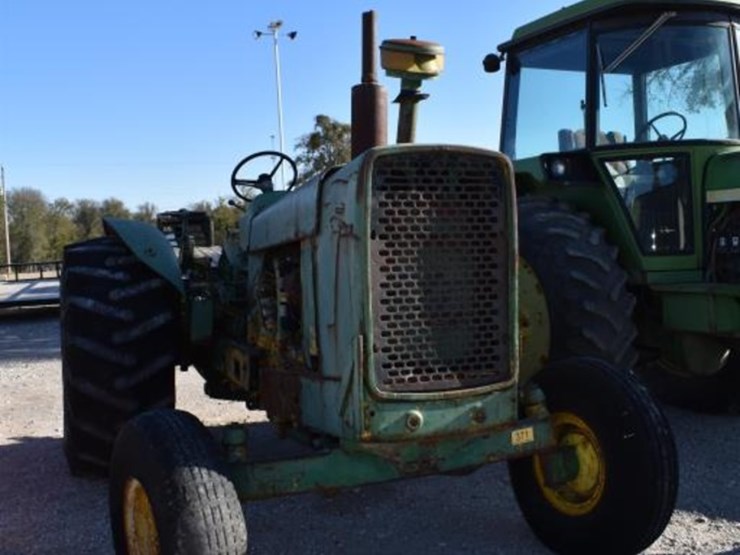 john-deere-4020-image-2