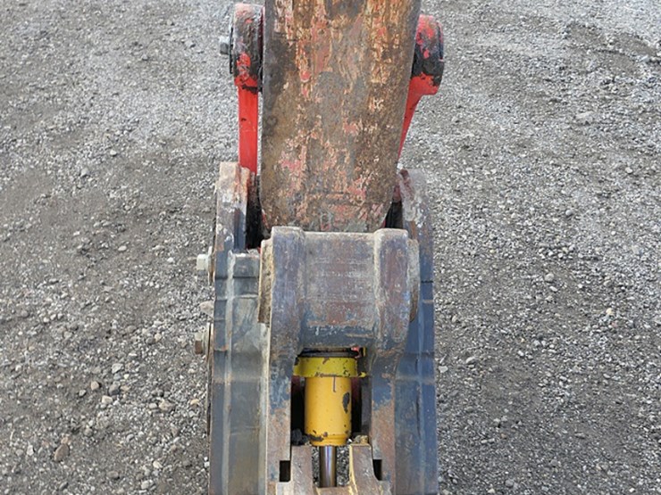 2017-kubota-kx080-image-36