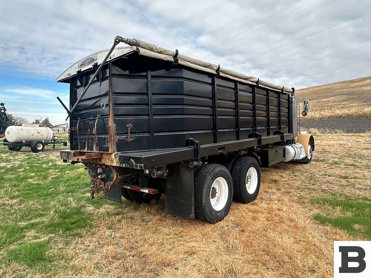 2000-peterbilt-grain-truck---lewiston,-id-image-5