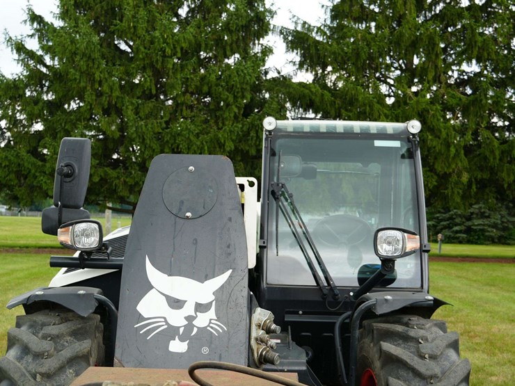 2017-bobcat-v519-image-10
