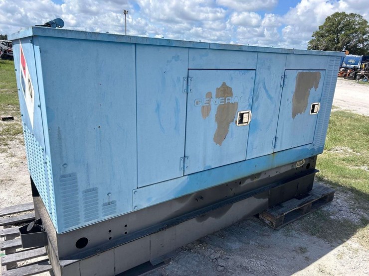 1995-generac-94a05603s-diesel-generator-image-4