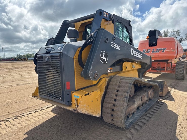 2017-deere-333g-image-6