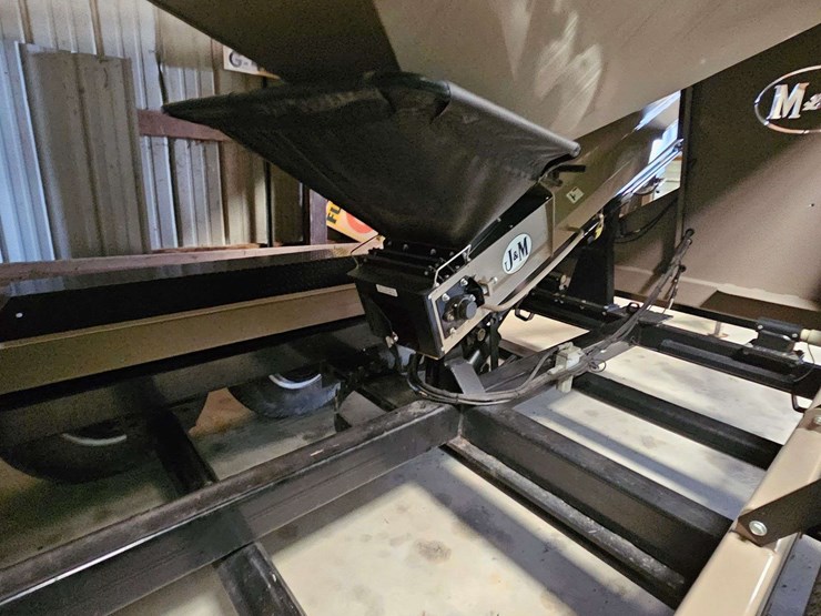 2012-j&m-375-image-4