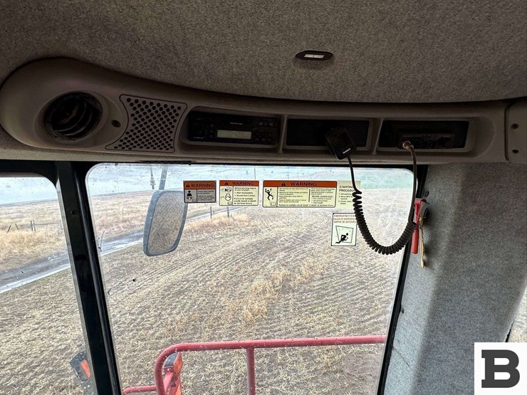 2009-new-holland-h8040-image-60