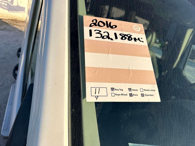 2016-ford-transit-image-25