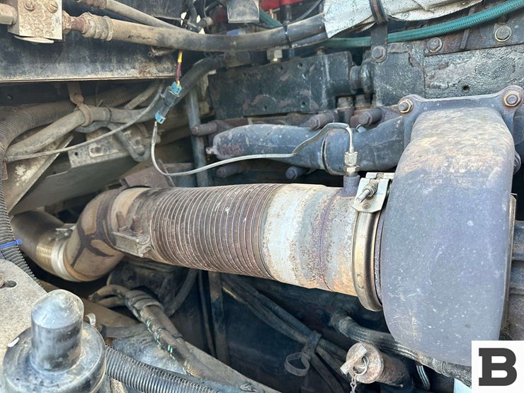 2000-kenworth-t800-image-17