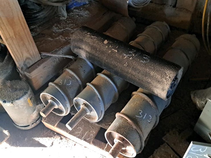 #313-•-rolls-image-2