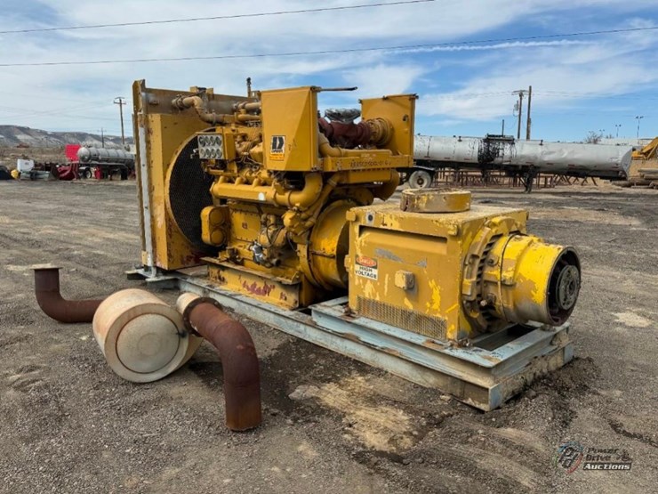 caterpillar-d379-image-7