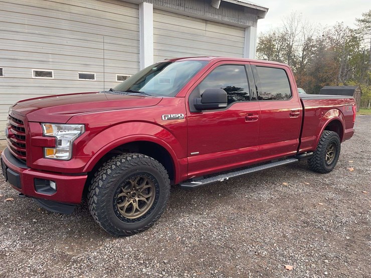 2015-ford-f150-image-32
