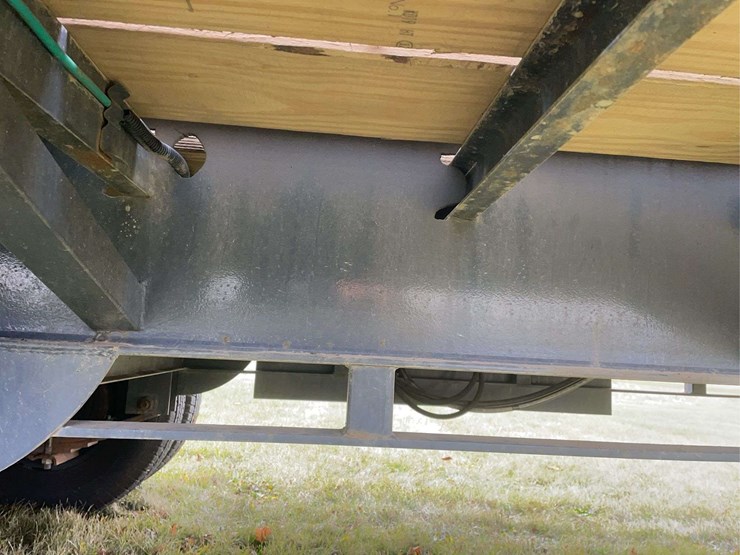 lamar-36’-gooseneck-trailer-image-29