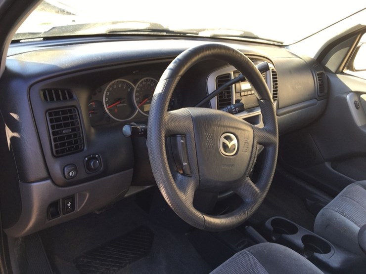 2003-mazda-tribute-image-7