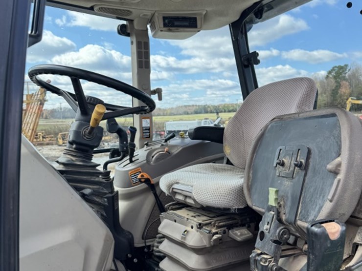 john-deere-6120e-image-9