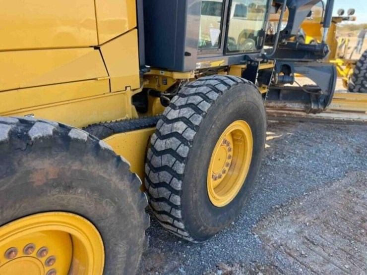 2018-deere-672g-image-20