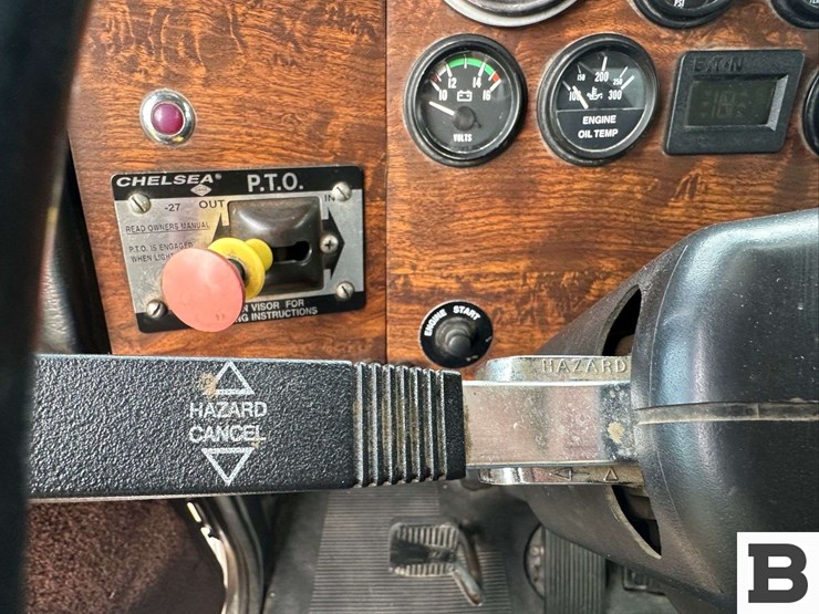 2000-peterbilt-grain-truck---lewiston,-id-image-67