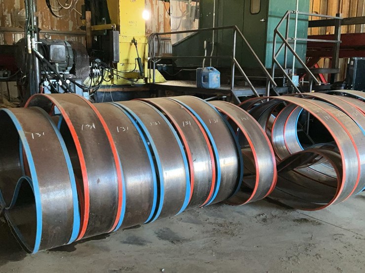 #131-•-double-cut-bandsaw-blades-image-1