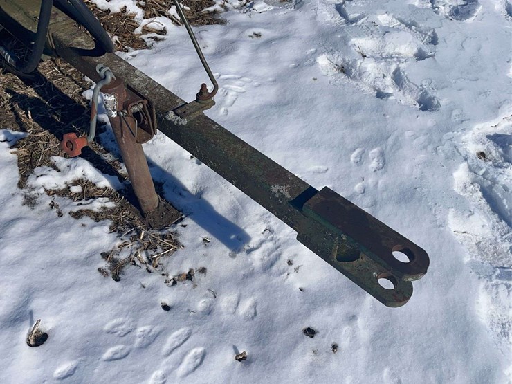 unverferth-28ft-harogator-image-2