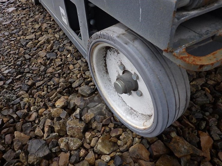 skyjack-sjiii3220-image-13