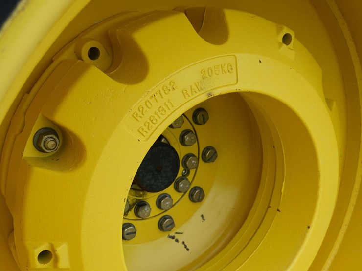 2009-john-deere-9430-image-32