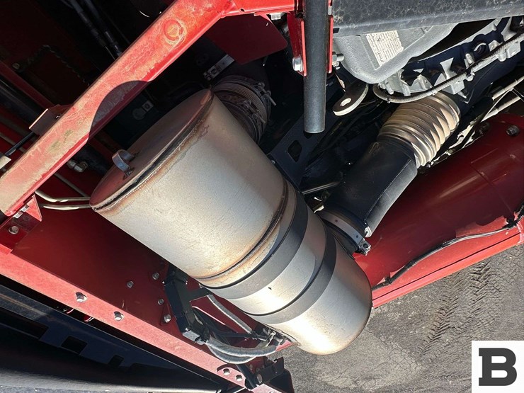 2017-case-ih-9240-image-92