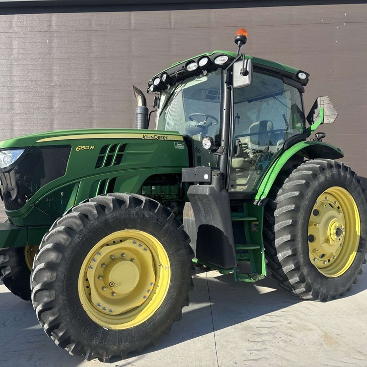 JOHN DEERE 6150R