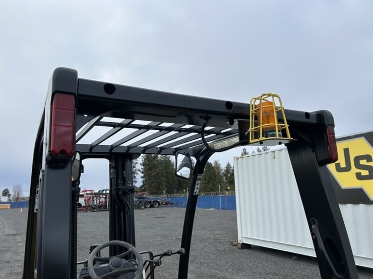 yale-50vx-forklift-image-23