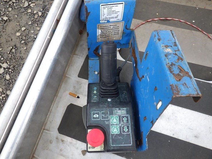 2014-genie-gr15-image-10