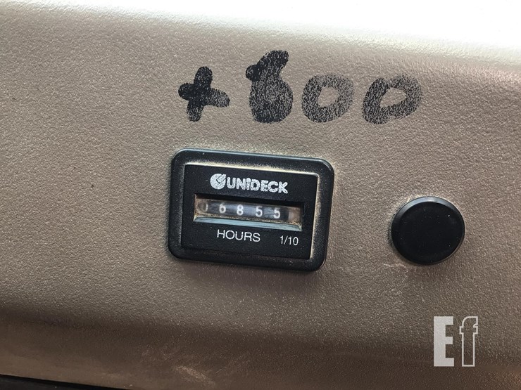 2002-case-321d-image-13