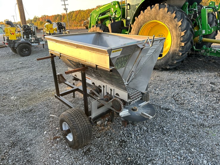 #32844-•-adams-ge-1000-fertilizer-wagon-s/n:-gel2063-image-4