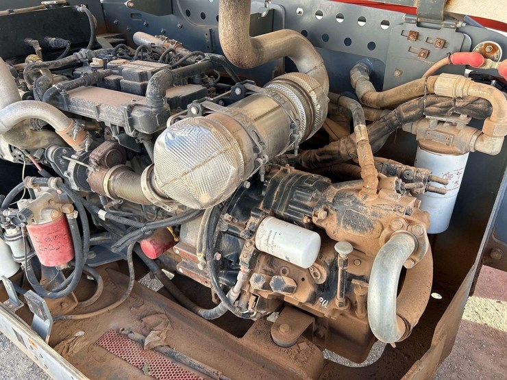 2018-skyjack-sj1056th-image-9