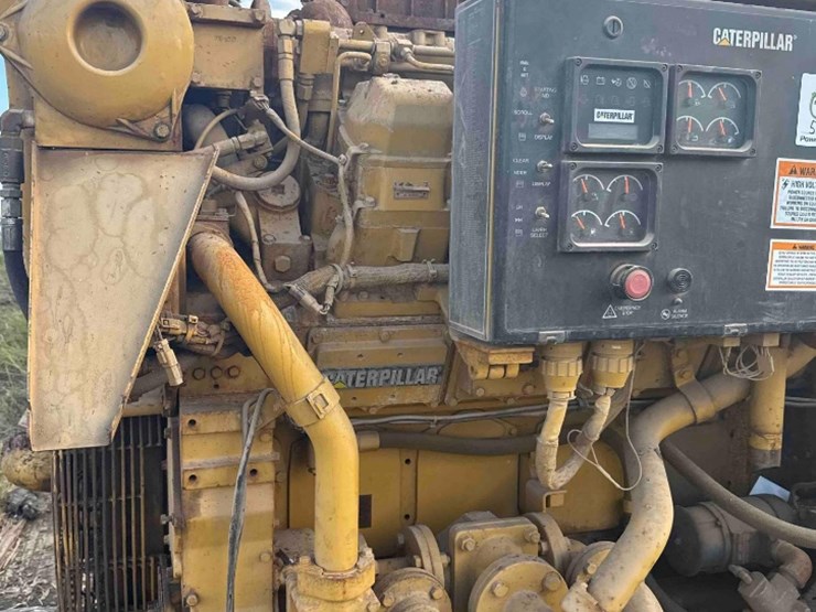 2001-caterpillar-3508-image-11