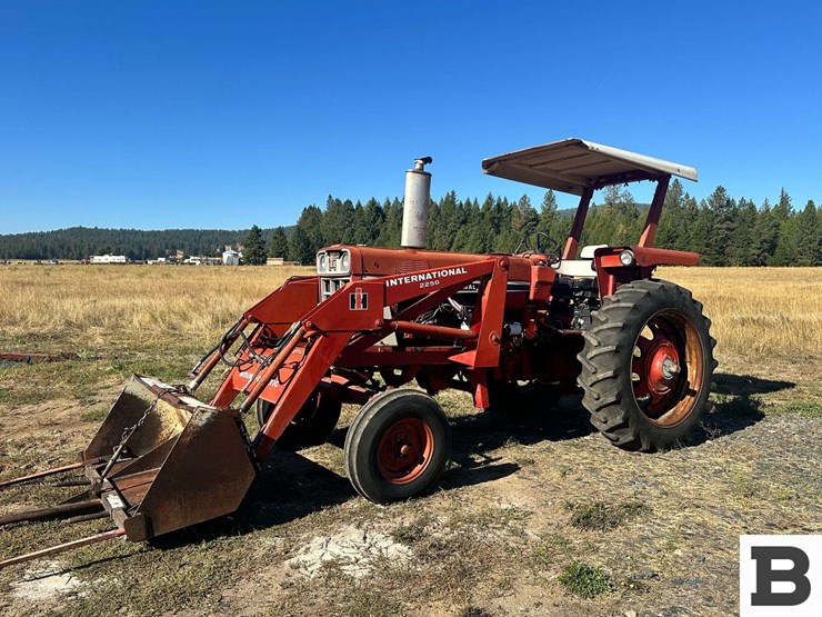 1977-international-86-image-2