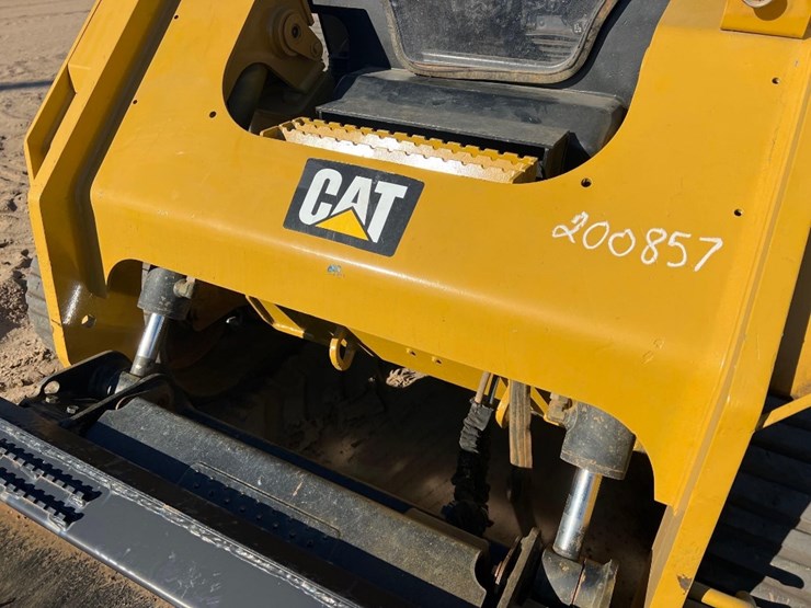 2019-caterpillar-299d2-xhp-image-9